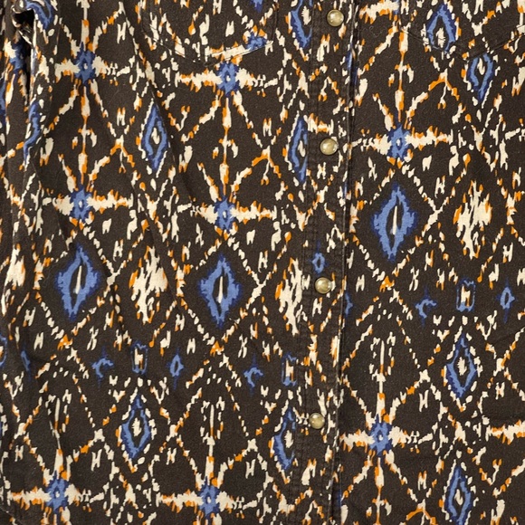Joe’s Jeans Tribal Printed Button Down Shirt Size L - Picture 4 of 5